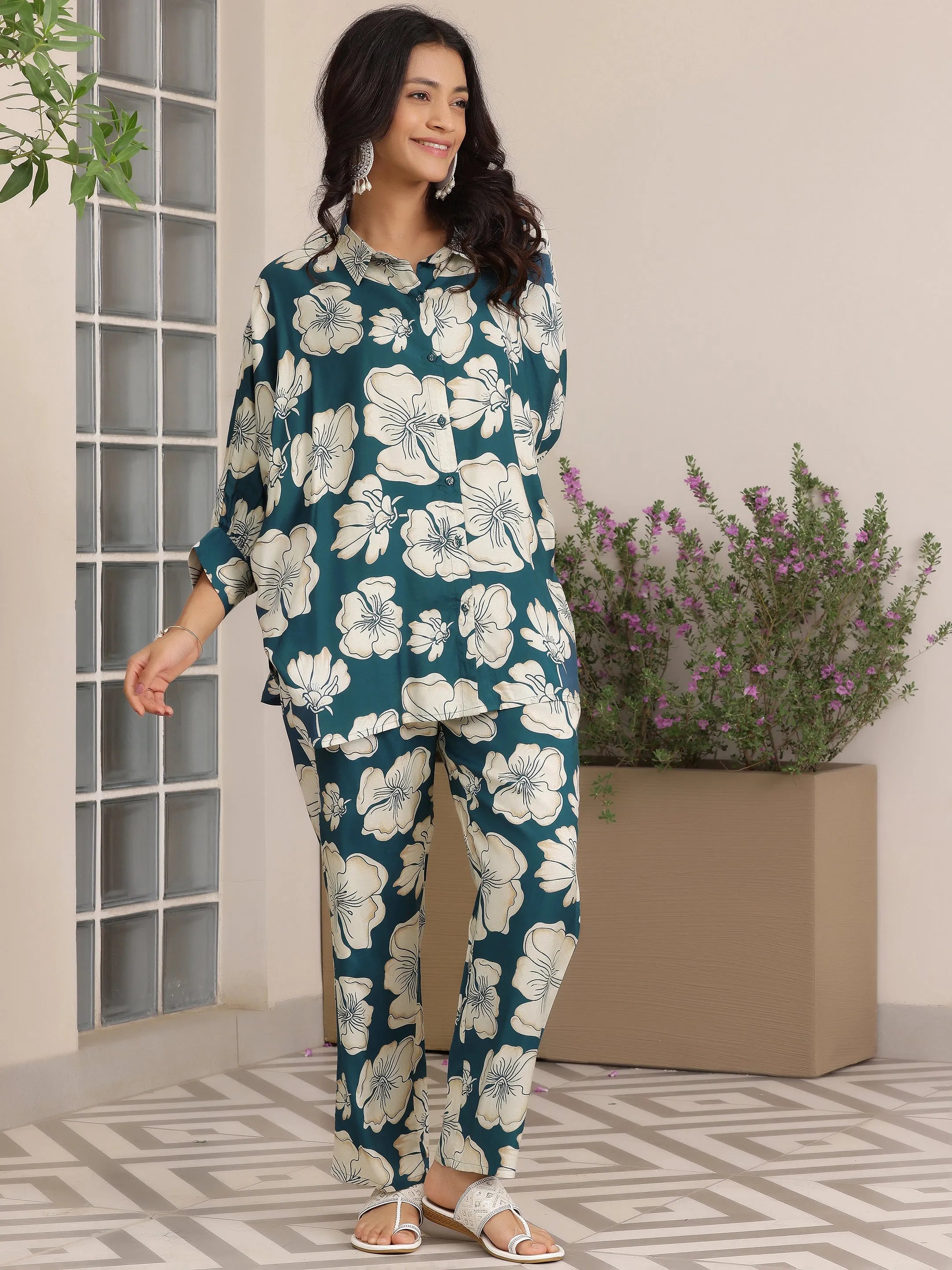 libas Blue Printed Silk Blend Co-Ords-picture-13