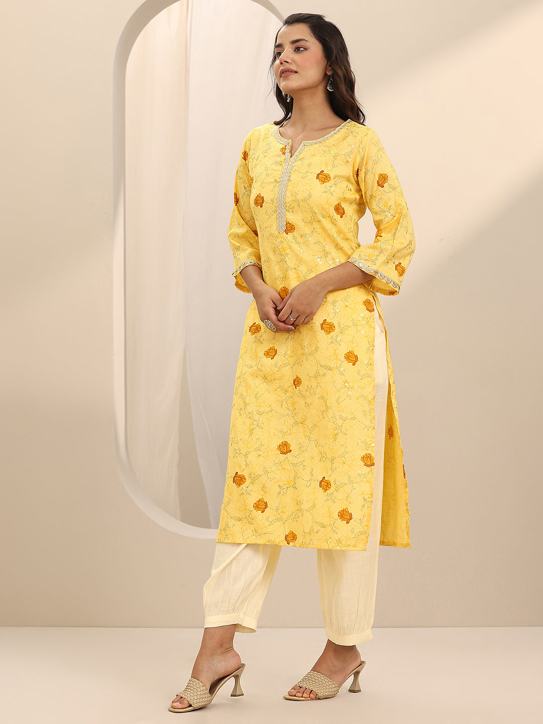  Yellow Printed Cotton Blend Straight Suit Set With Dupatta 