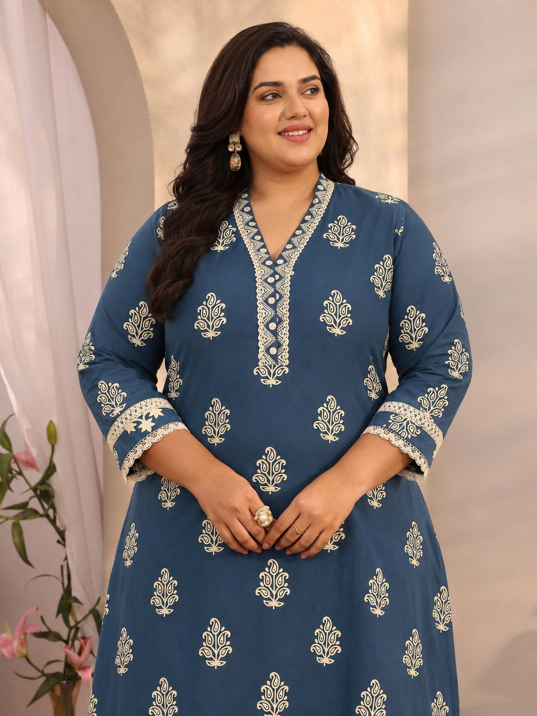  Plus Size Blue Floral Printed Cotton Blend Straight Suit Set 