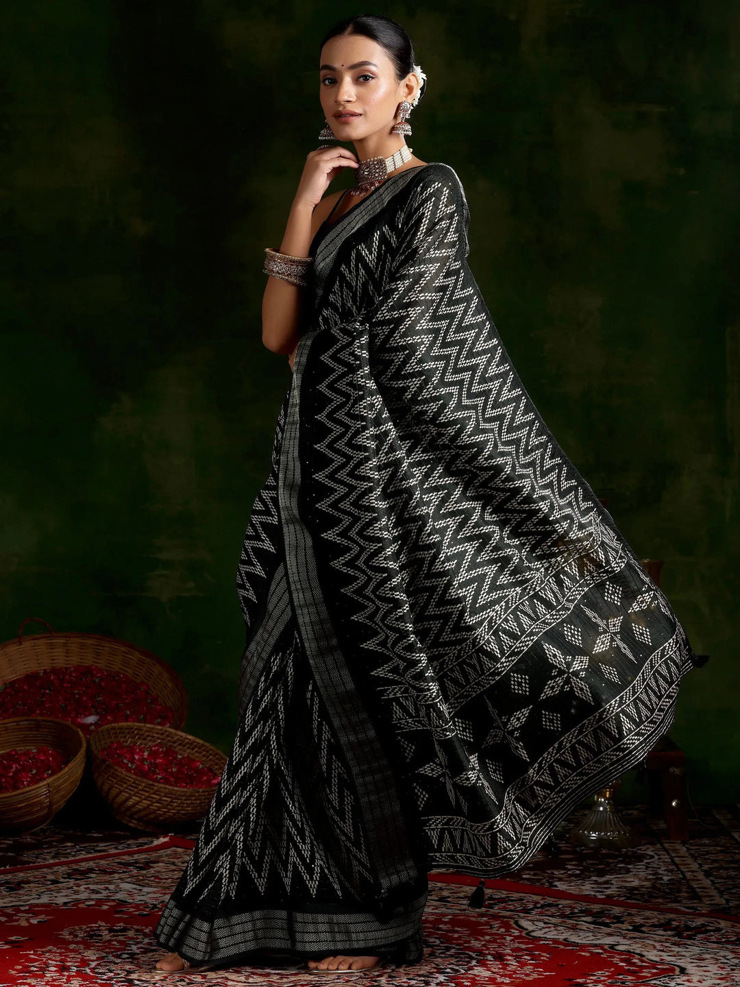  Black Printed Silk Blend Saree With Unstitched Blouse Piece 