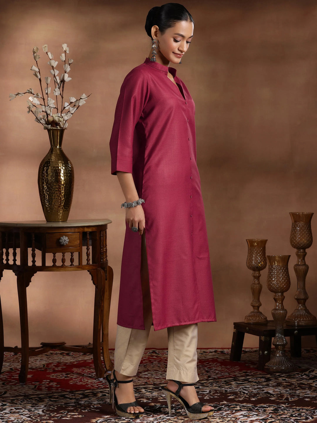  Maroon Solid Cotton Blend Straight Kurta 
