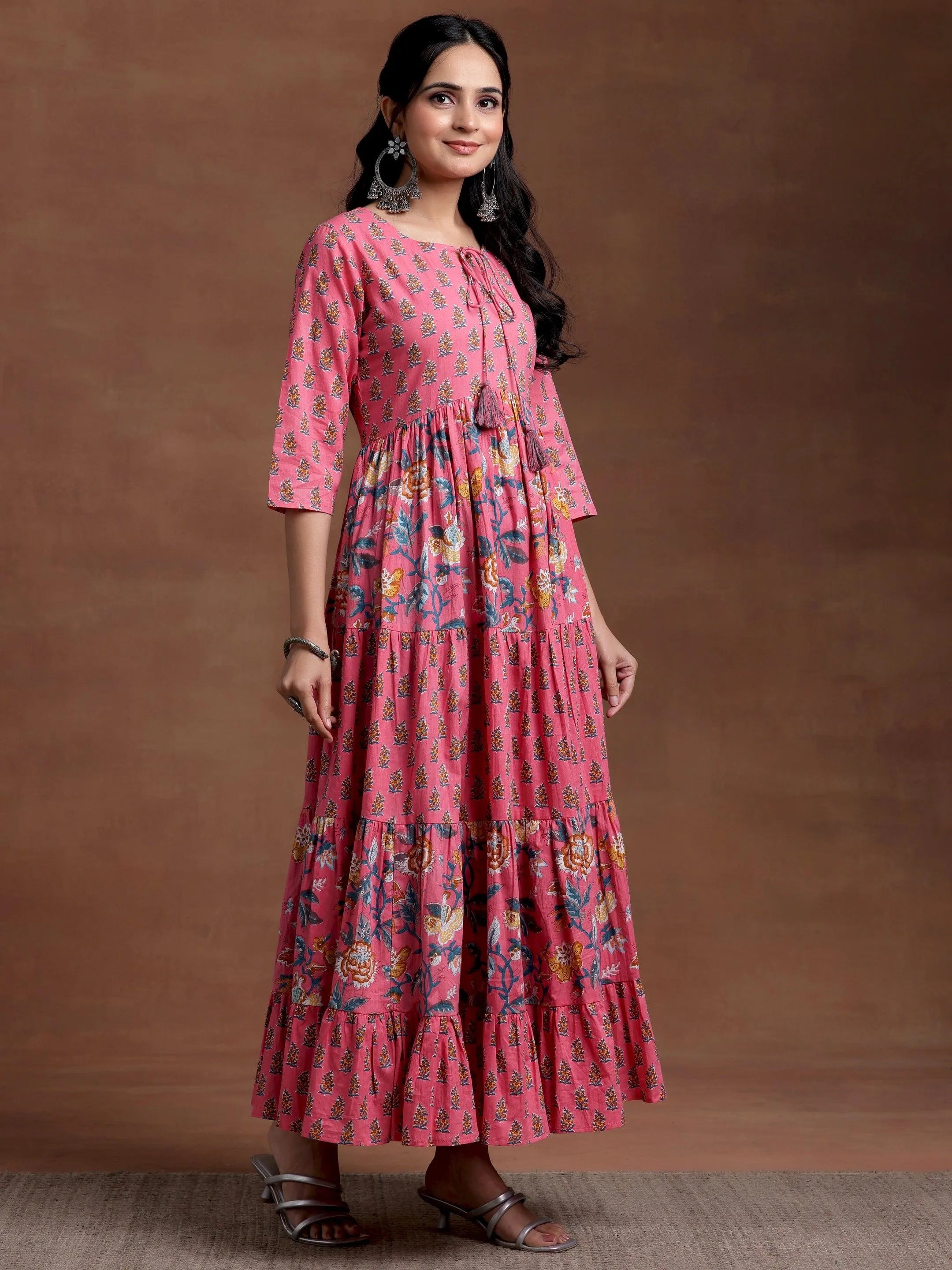 Buy Latest Designer Dresses for Women at Best Price | Libas