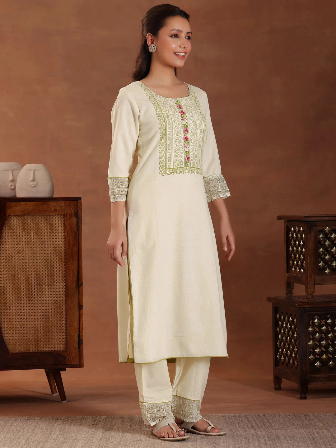  Off White Yoke Design Cotton Straight Suit With Dupatta 