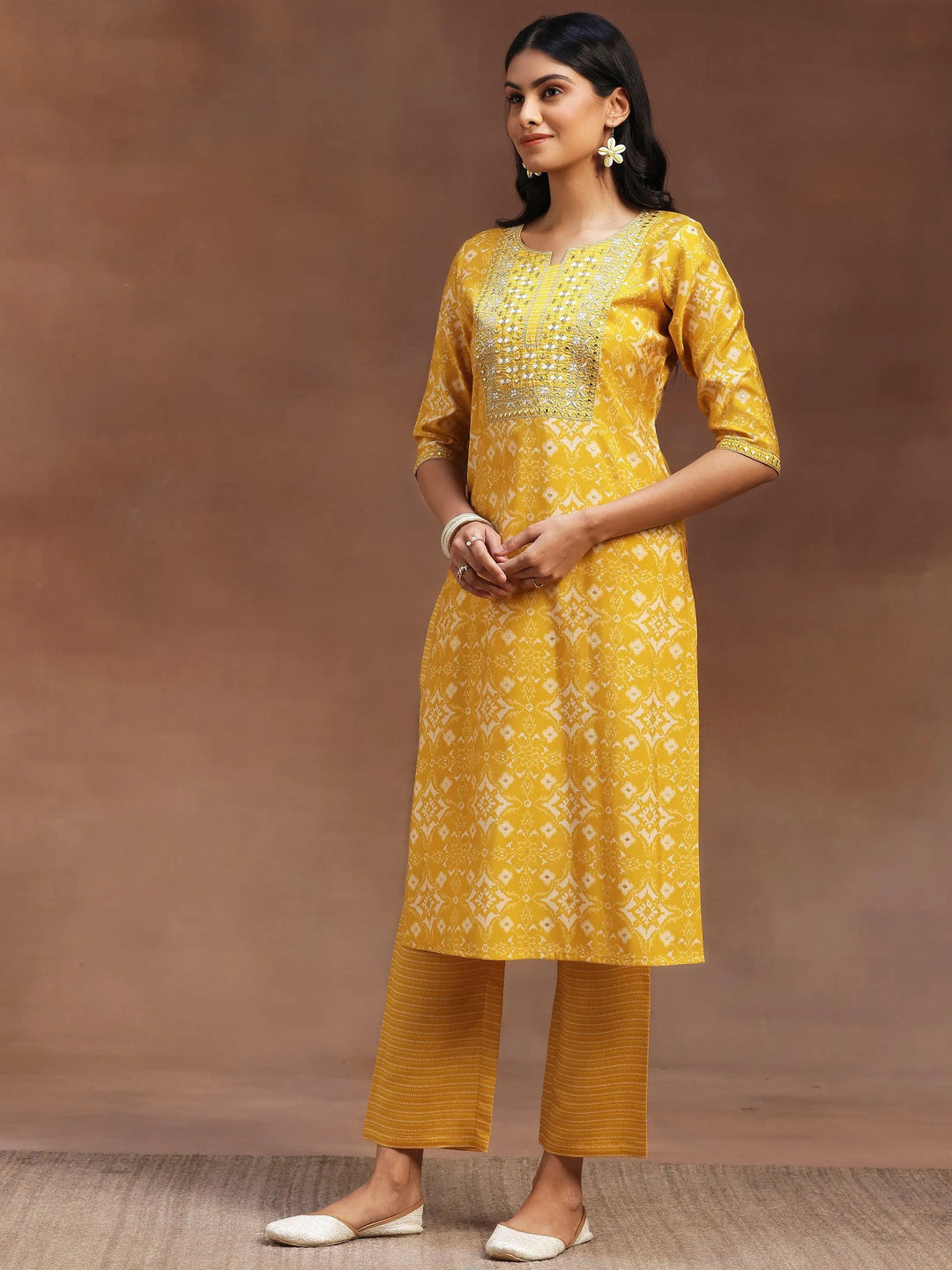  Yellow Printed Silk Blend Straight Suit With Dupatta 