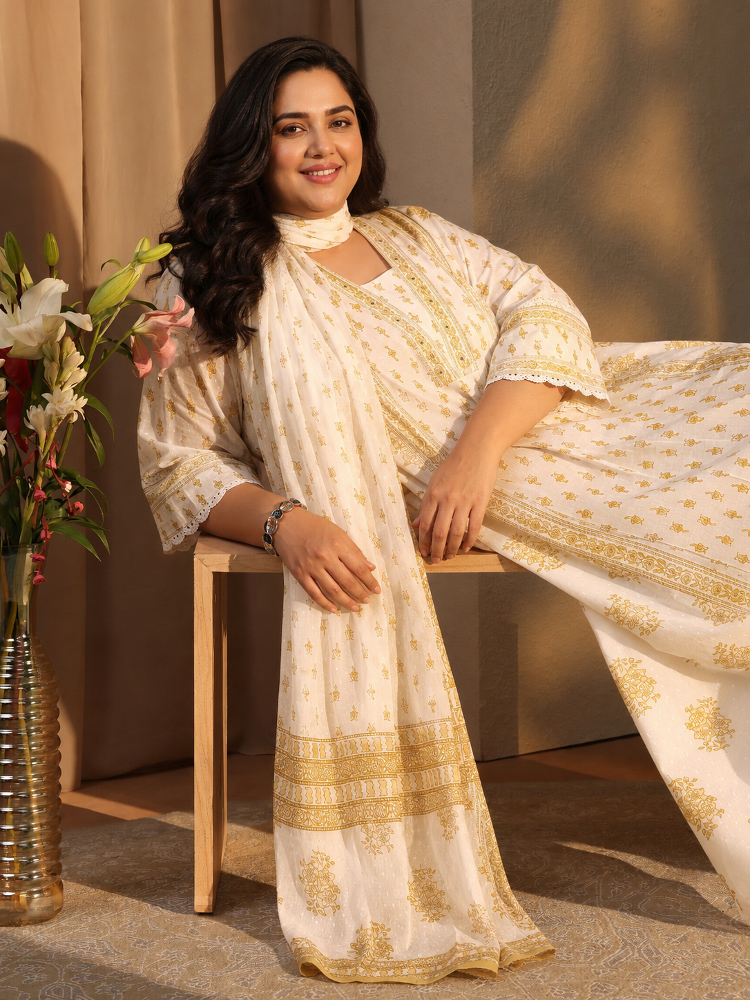 libas Plus Size White Floral Printed Cotton A-Line Suit Set-picture-25