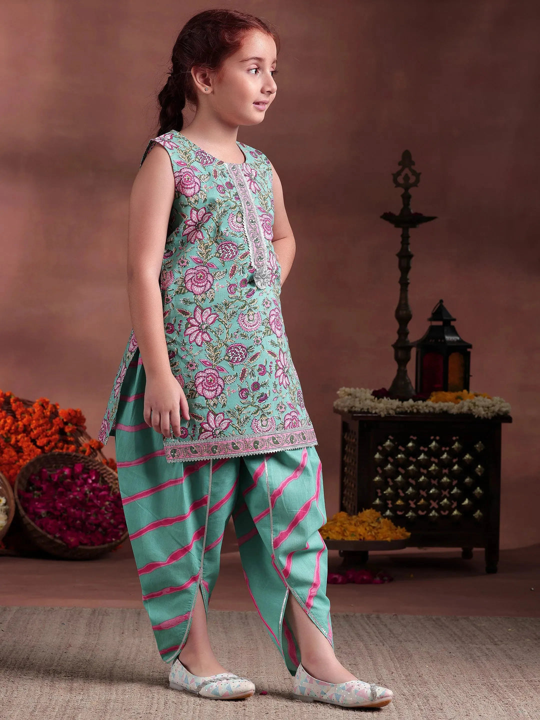  Kids Green Printed Cotton Straight Kurta With Dhoti Pants 
