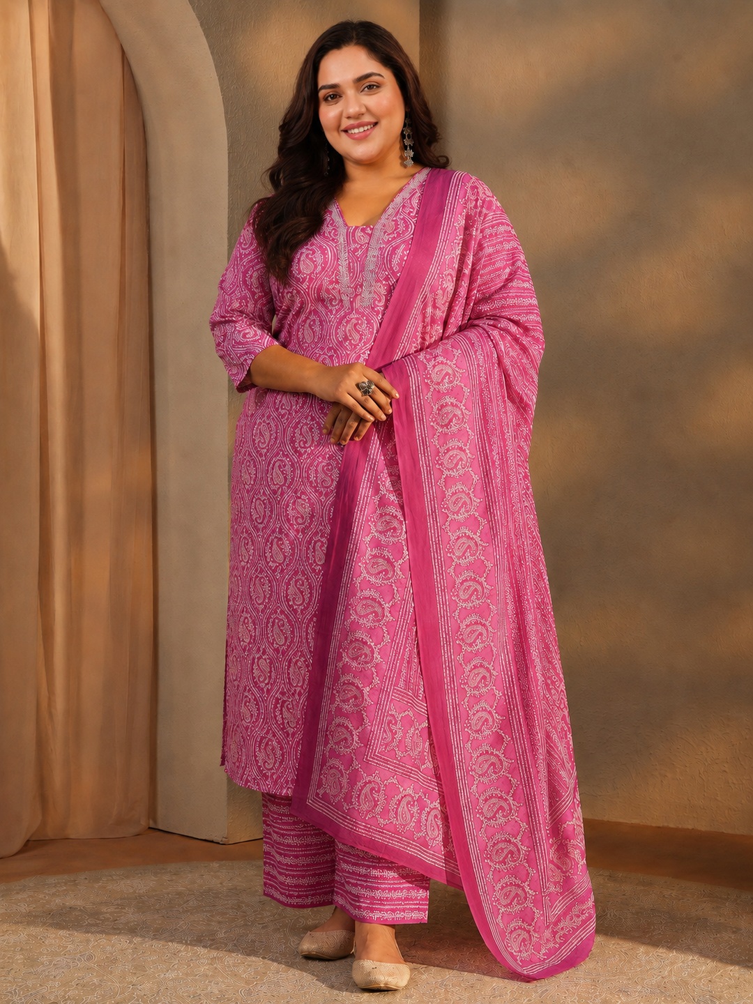  Plus Size Pink Paisley Printed Cotton Straight Suit Set 