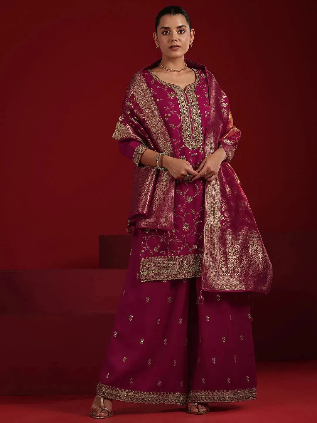  Pink Embroidered Silk Blend Straight Suit Set With Dupatta 