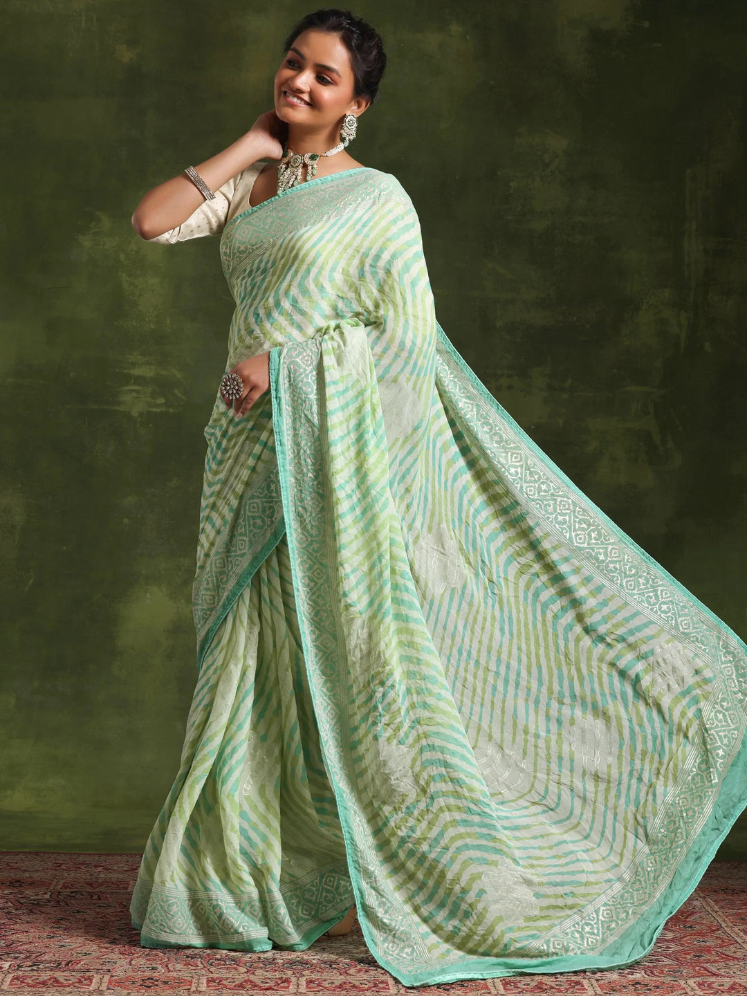 Green Printed Poly Georgette Saree With Unstitched Blouse Piece - Libas 