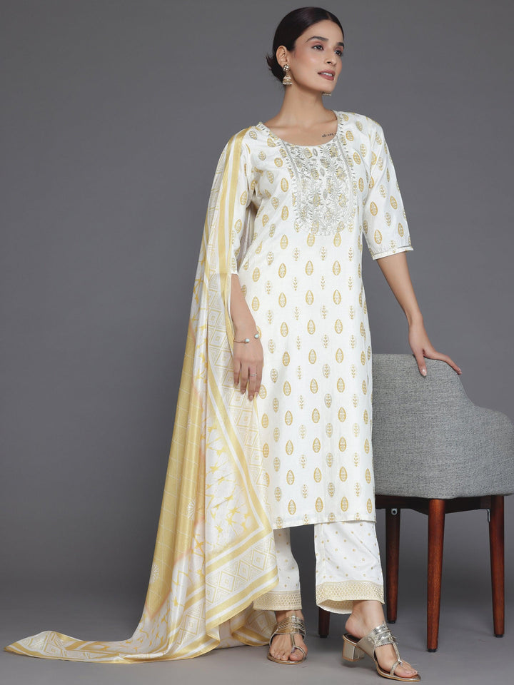 Off White Printed Muslin Straight Suit Set With Dupatta