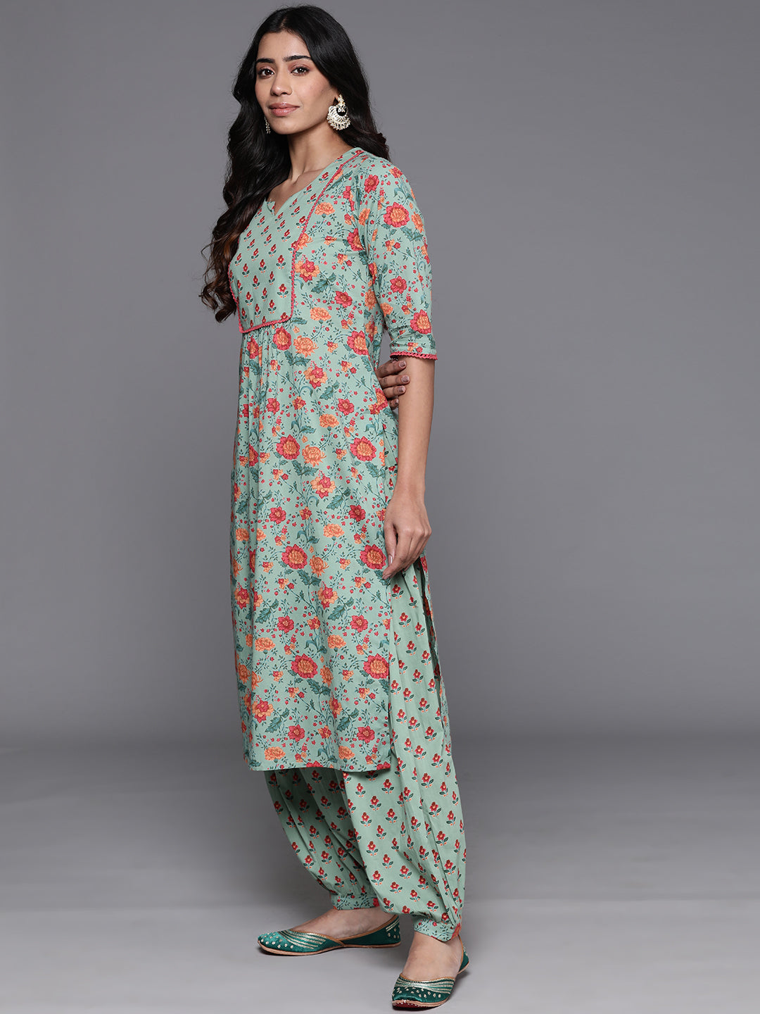  Green Printed Cotton Straight Kurta Set 