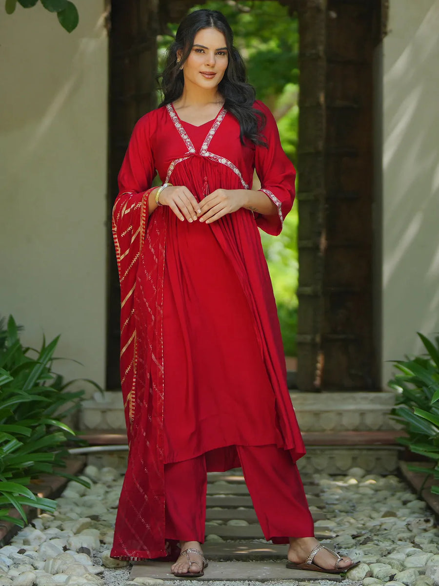 Women Red & Gold Kurta Set