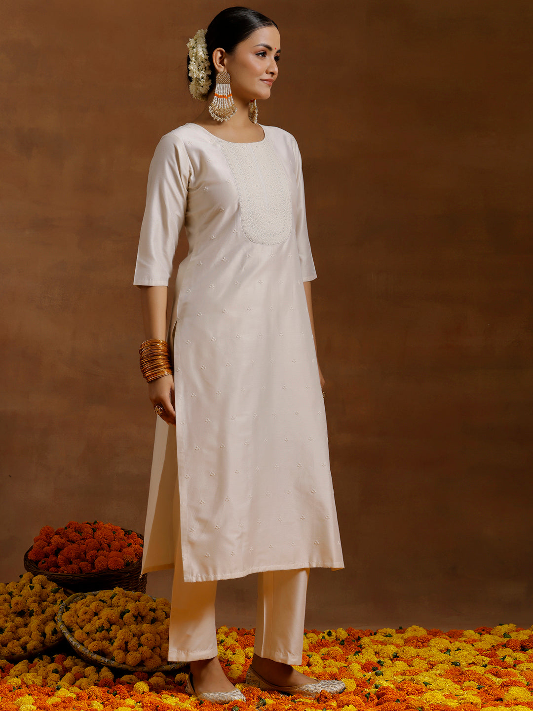  Off White Embroidered Silk Blend Straight Suit With Dupatta 