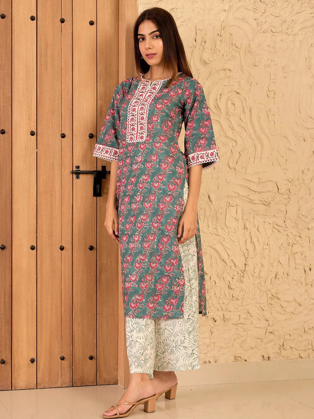 Green Printed Cotton Straight Kurta Set