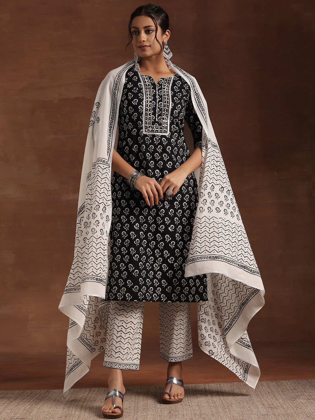 libas Black Printed Cotton Straight Suit Set With Dupatta-picture-18