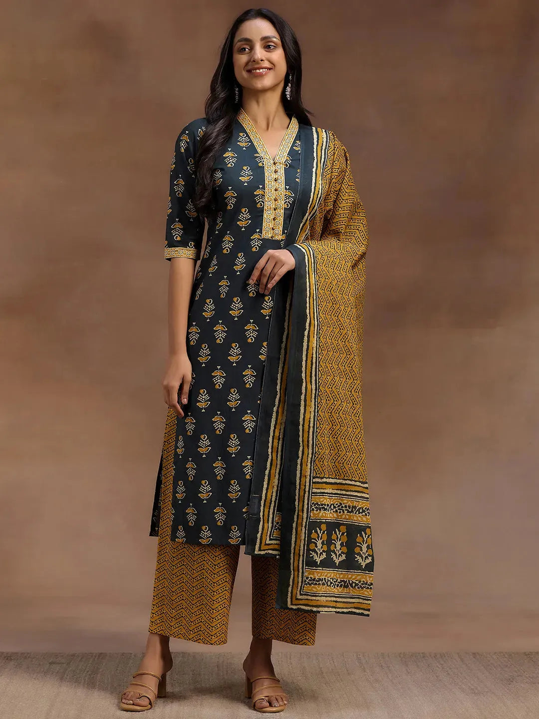  Green Printed Cotton Straight Suit With Dupatta 