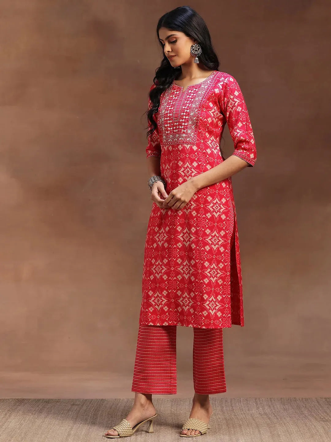  Pink Printed Silk Blend Straight Suit With Dupatta 