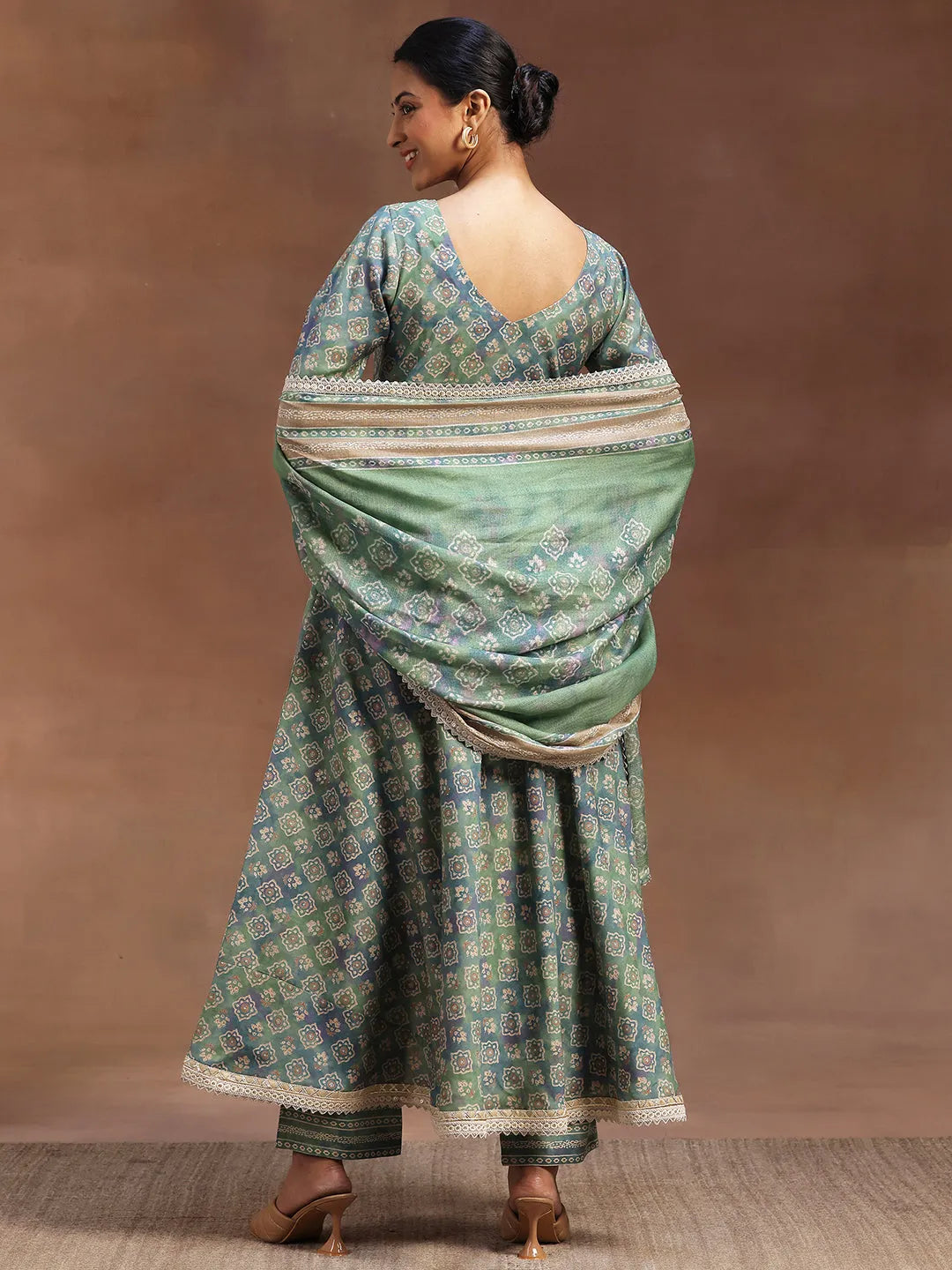  Green Printed Silk Blend A-Line Kurta With Trousers & Dupatta 