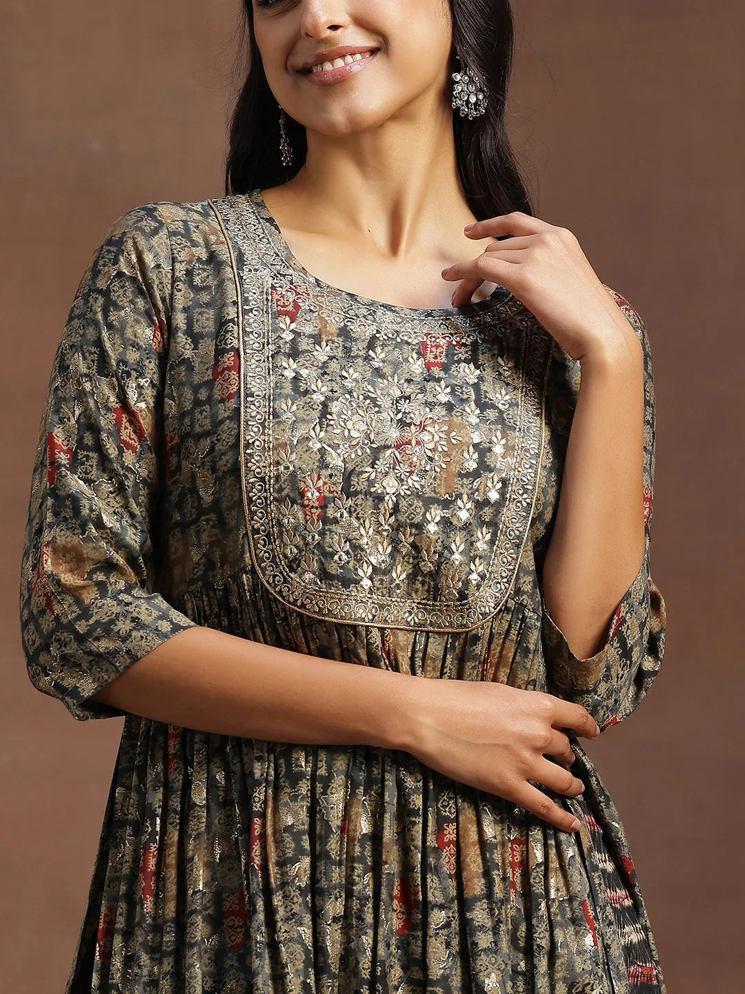  Green Printed Silk Blend A-Line Kurta With Trousers & Dupatta 