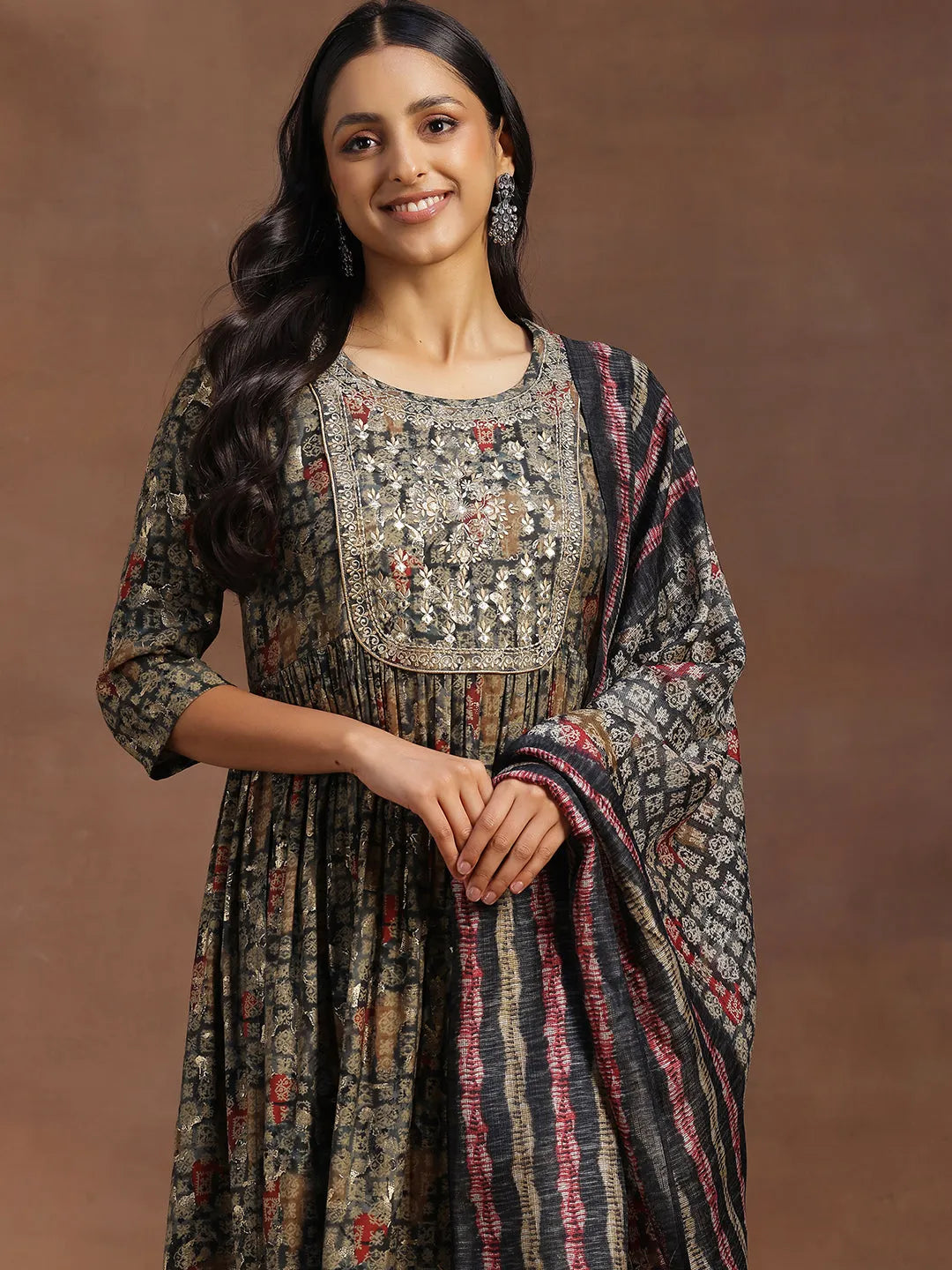  Green Printed Silk Blend A-Line Kurta With Trousers & Dupatta 