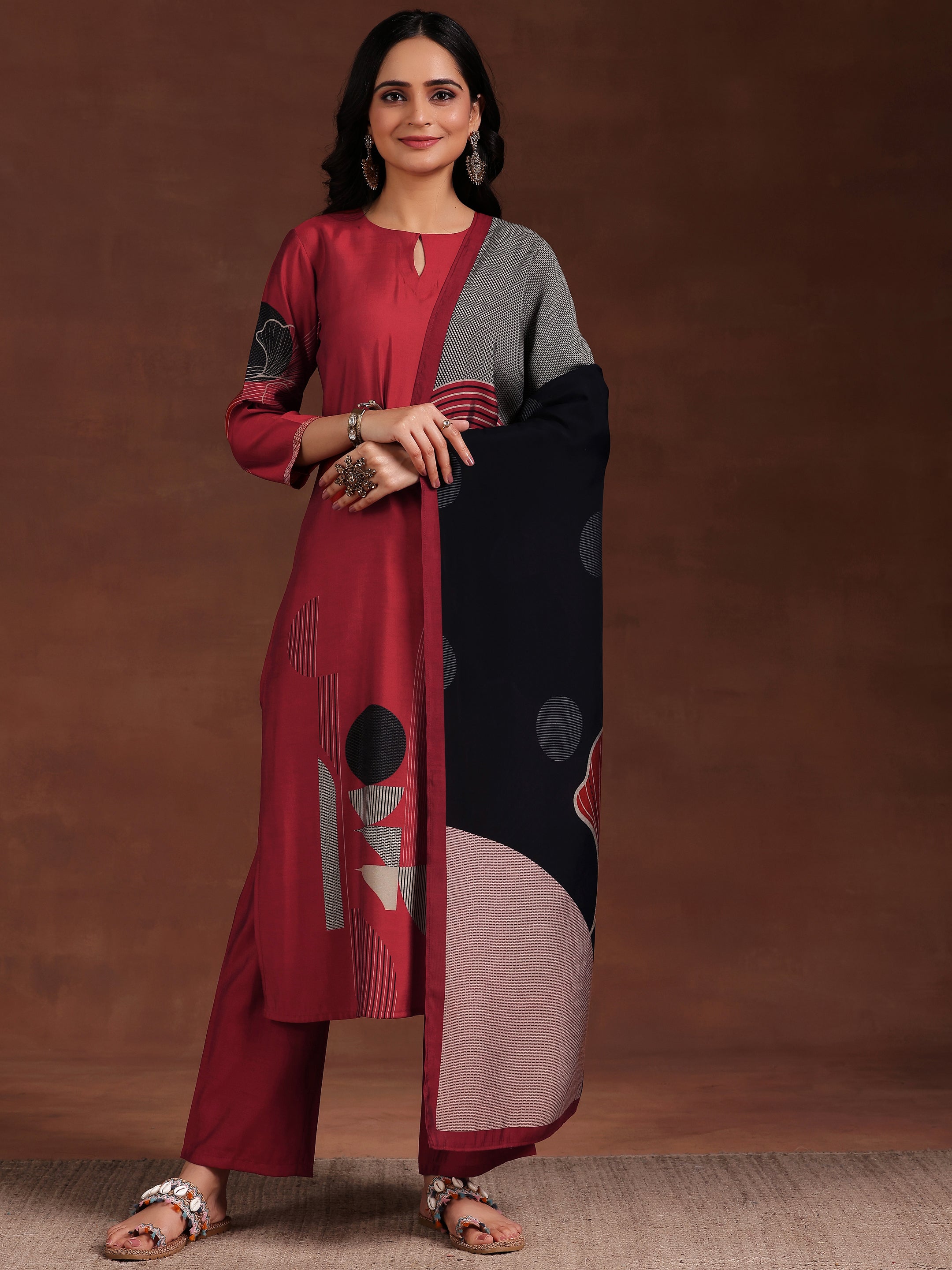 libas Maroon Printed Silk Blend Straight Suit With Dupatta-picture-22