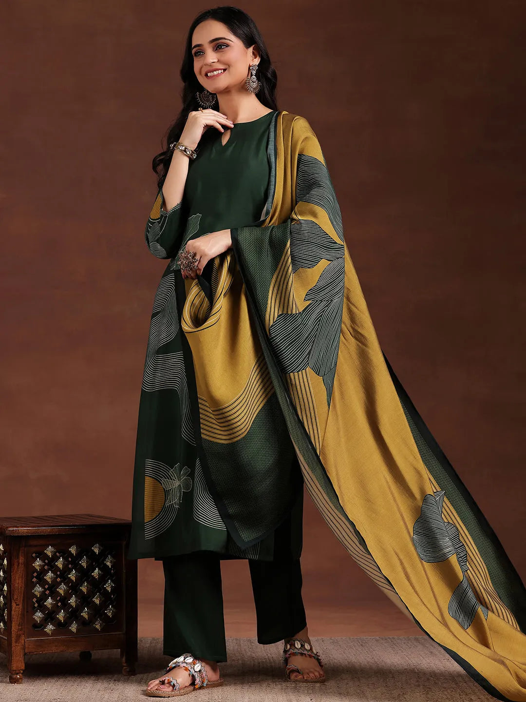 libas Green Printed Silk Blend Straight Suit With Dupatta-picture-44