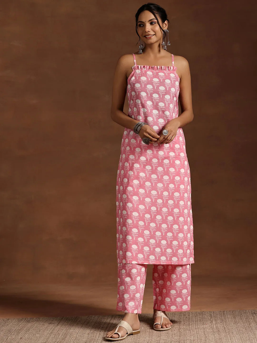 Pink Printed Cotton Straight Kurta Set-image-24