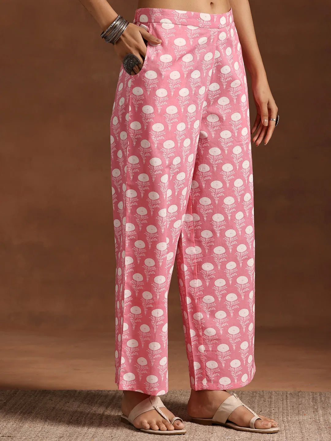  Pink Printed Cotton Straight Kurta Set 