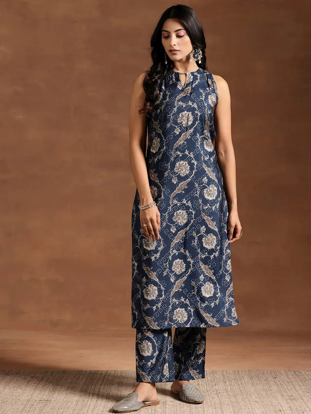  Blue Printed Silk Blend Straight Kurta Set 