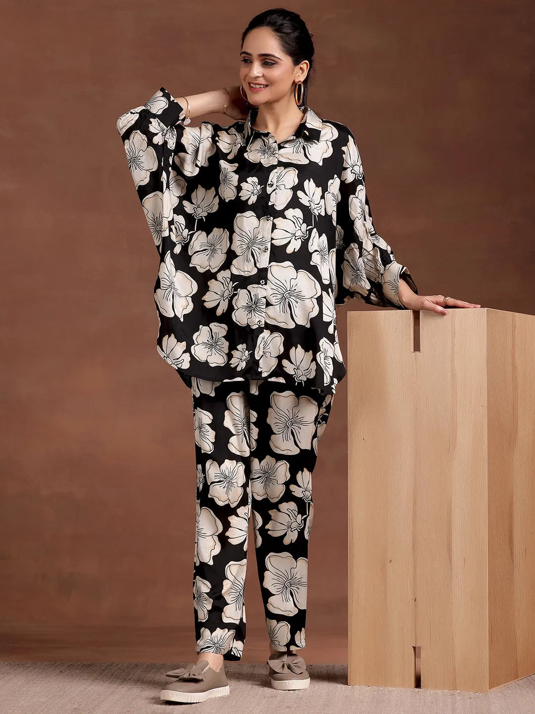  Black Printed Silk Blend Co-Ords 