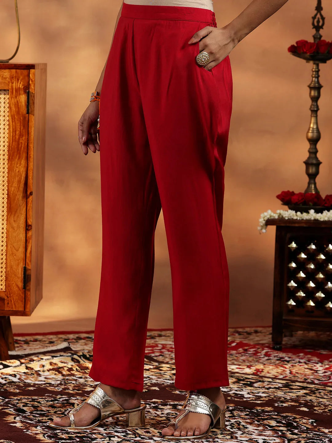  Pink Embroidered Silk Blend Straight Suit With Dupatta 
