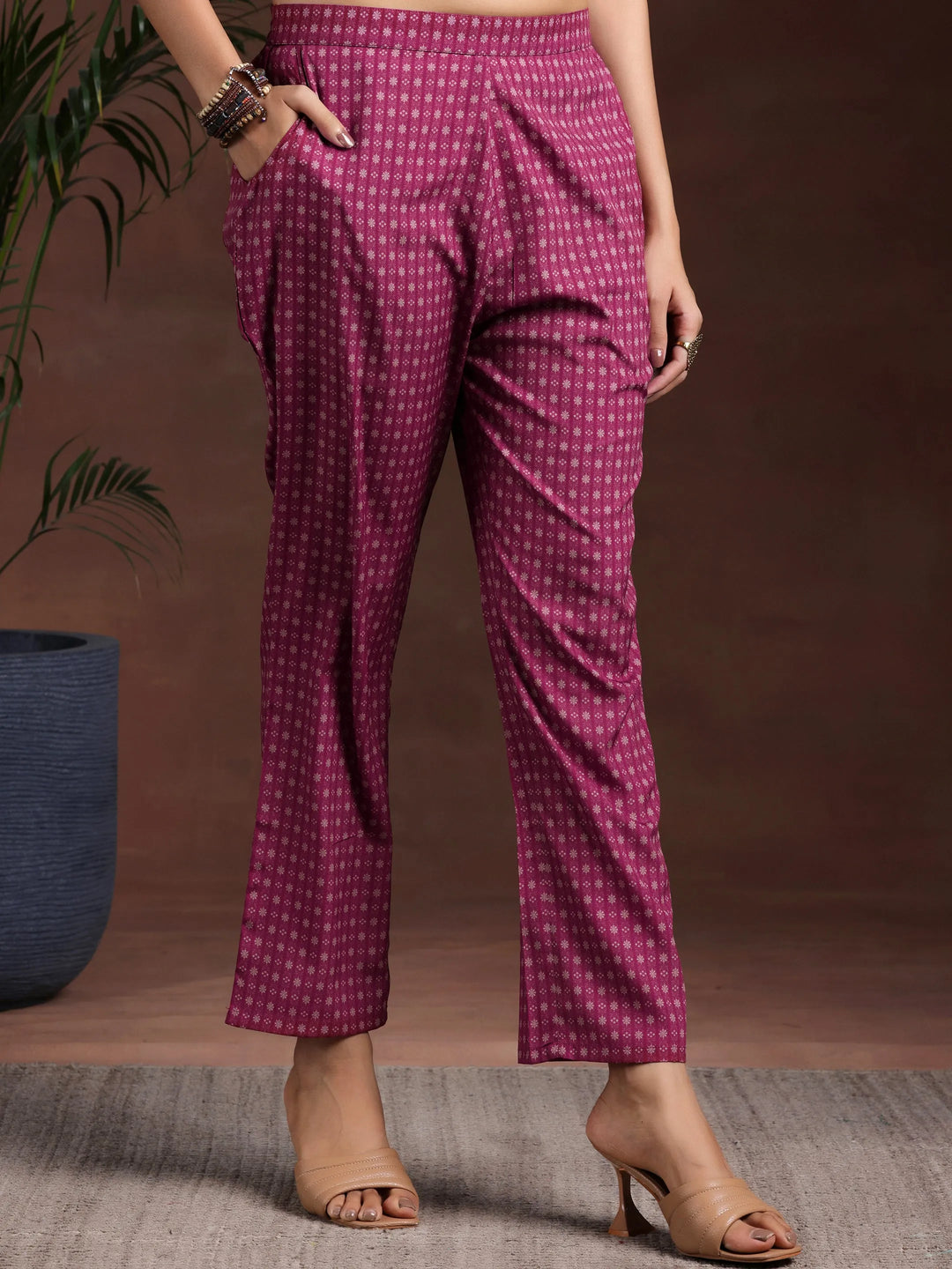  Brown Printed Poly Crepe Straight Suit With Dupatta 
