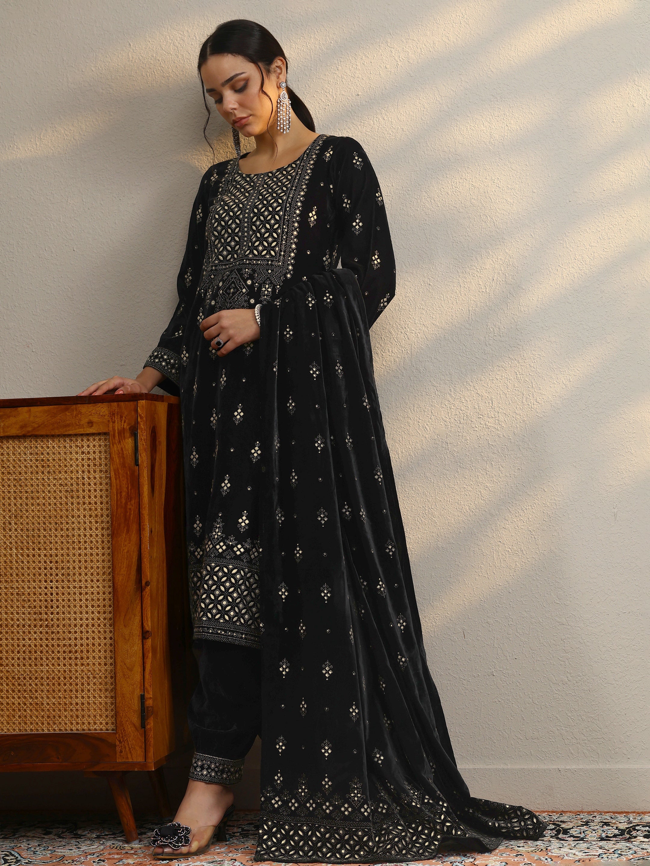 libas Black Embroidered Velvet Straight Suit With Dupatta-picture-67