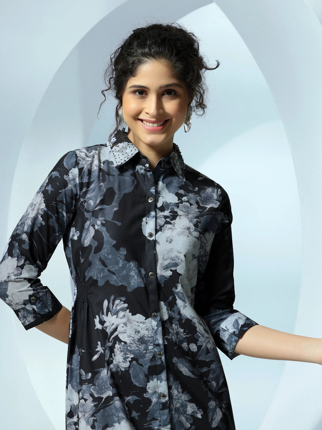  Black Printed Fit and Flare Polyester Dress 