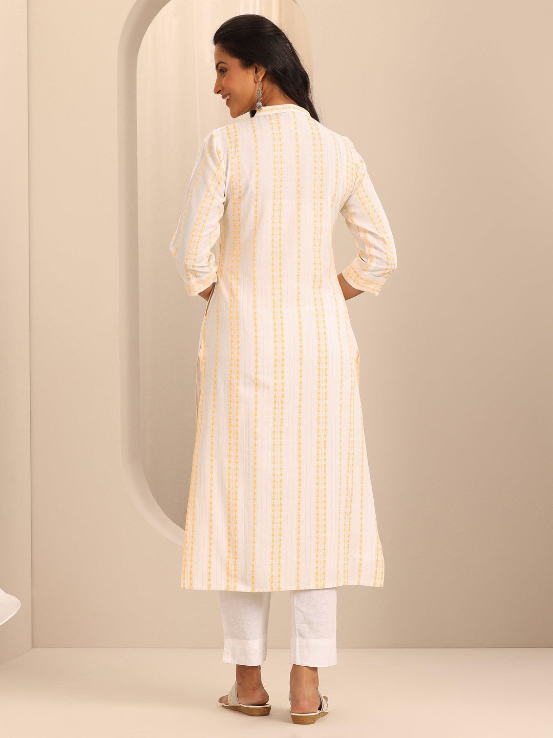  White Woven Design Cotton Straight Kurta 
