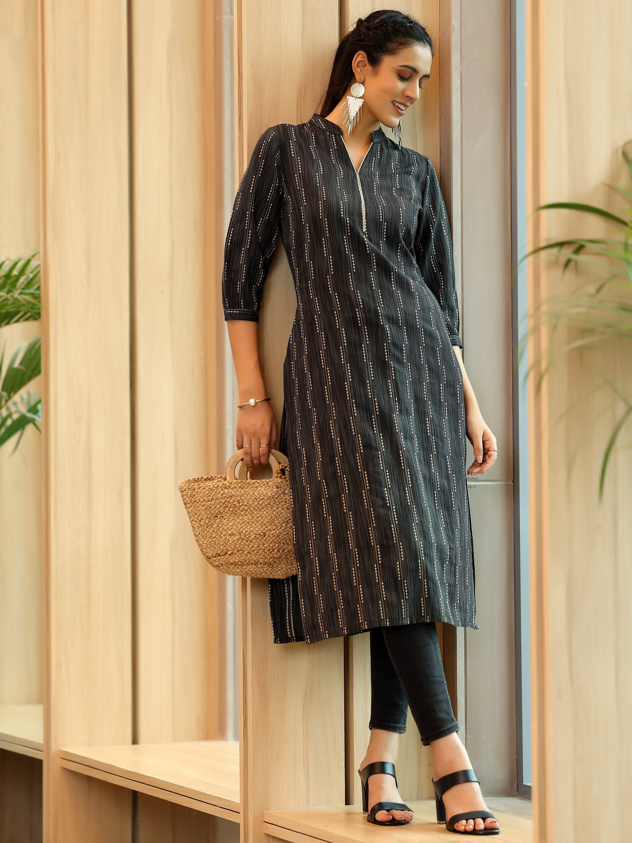 libas Black Woven Design Cotton Straight Kurta-picture-14