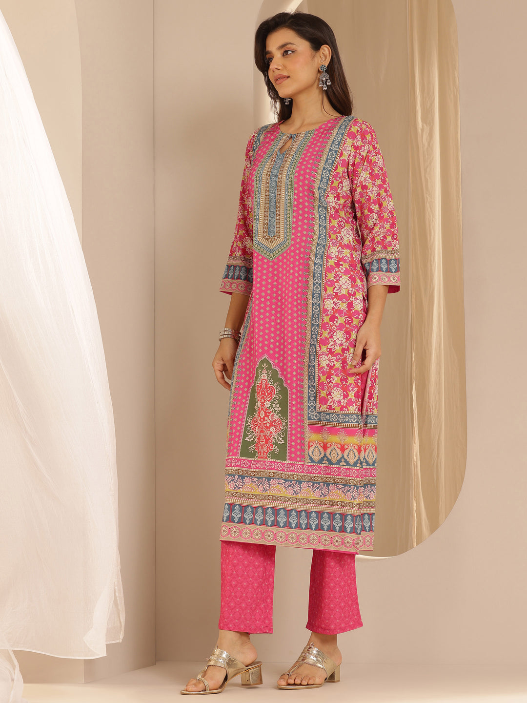  Pink Printed Poly Crepe Straight Kurta Set 
