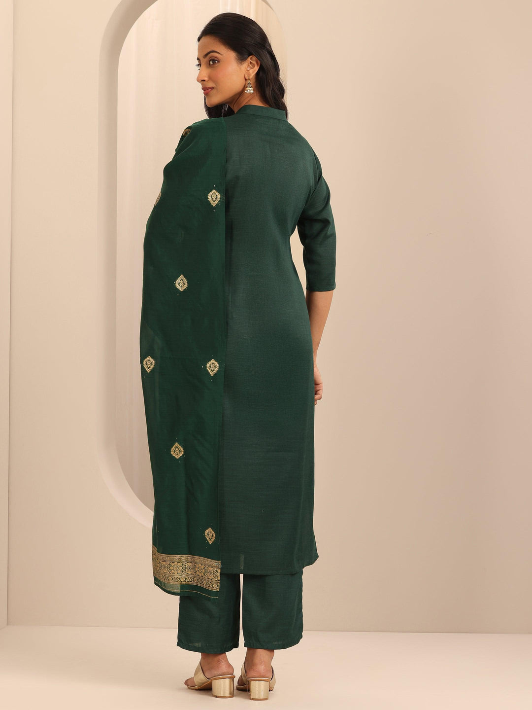  Green Solid Cotton Blend Straight Suit With Dupatta 