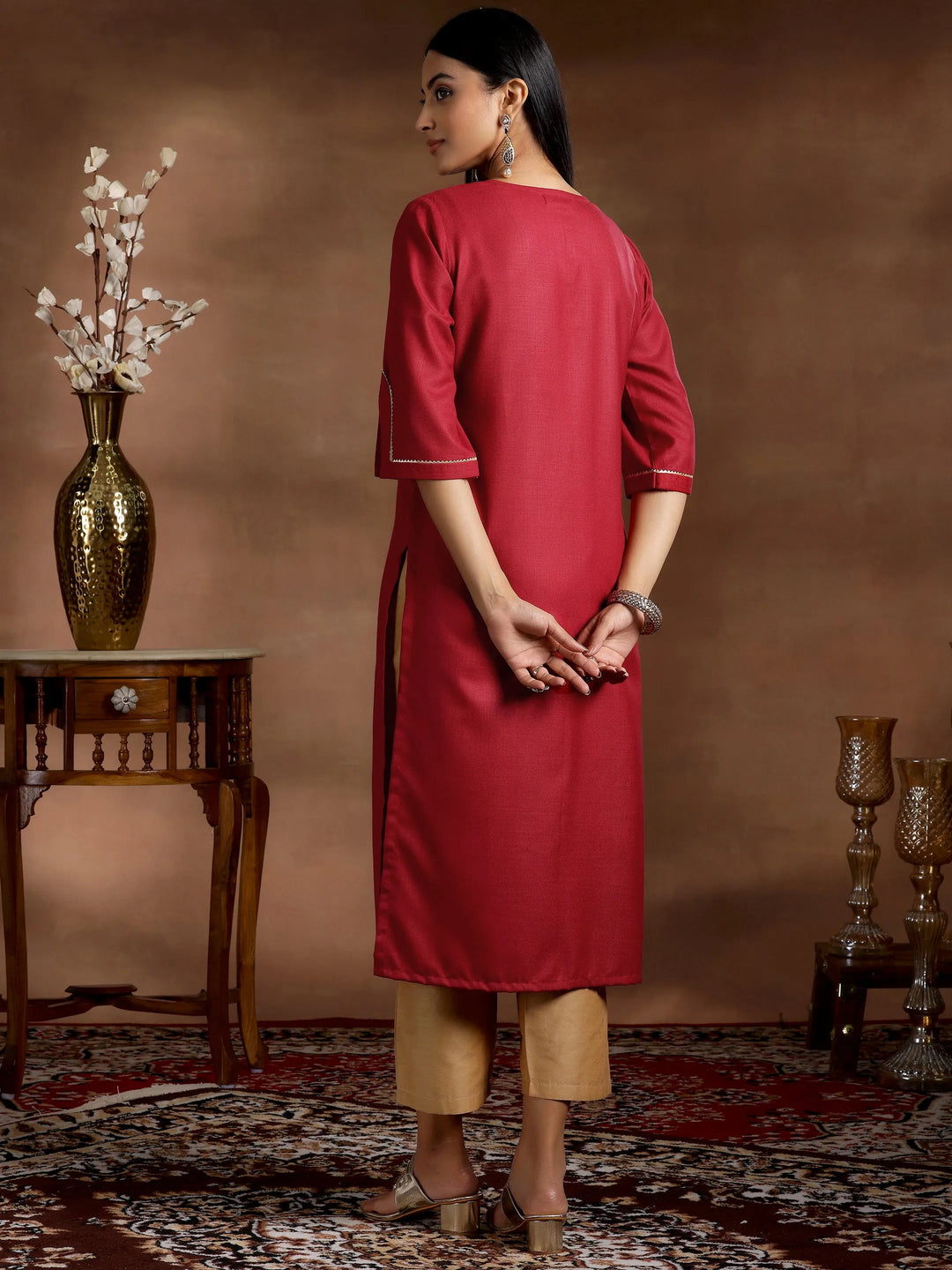  Maroon Solid Cotton Blend Straight Kurta 