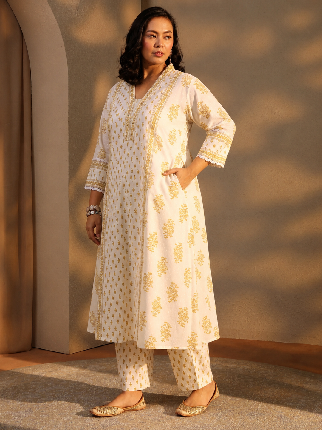  Plus Size White Floral Printed Cotton A-Line Suit Set 
