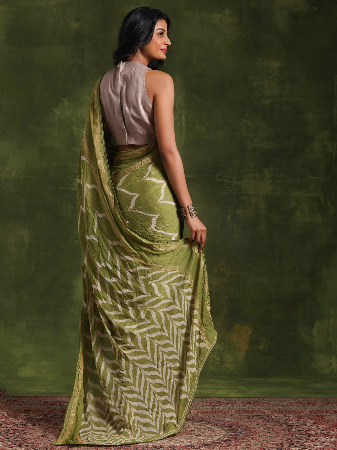 Green Printed Poly Georgette Saree With Unstitched Blouse Piece - Libas 