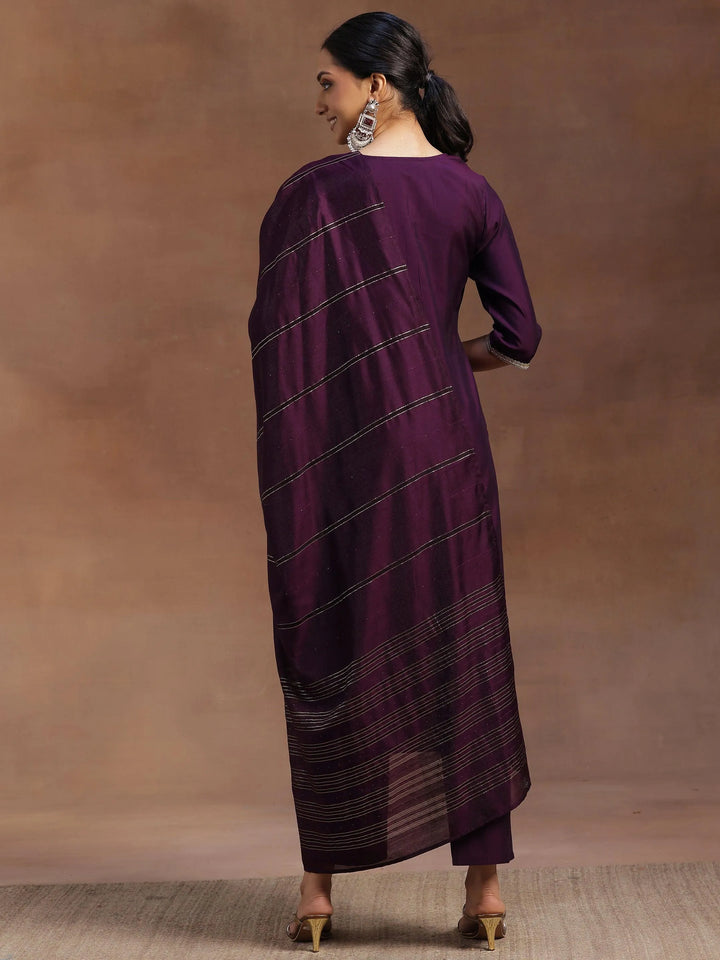 Purple Embroidered Silk Blend Straight Suit With Dupatta - Libas