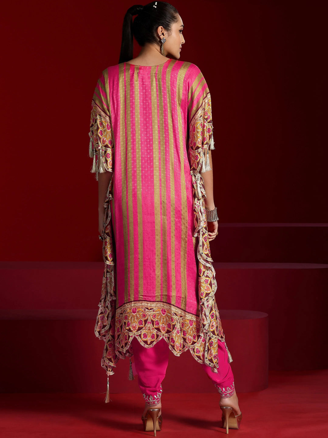  Libas Art Pink Printed Silk Blend Co-Ords 