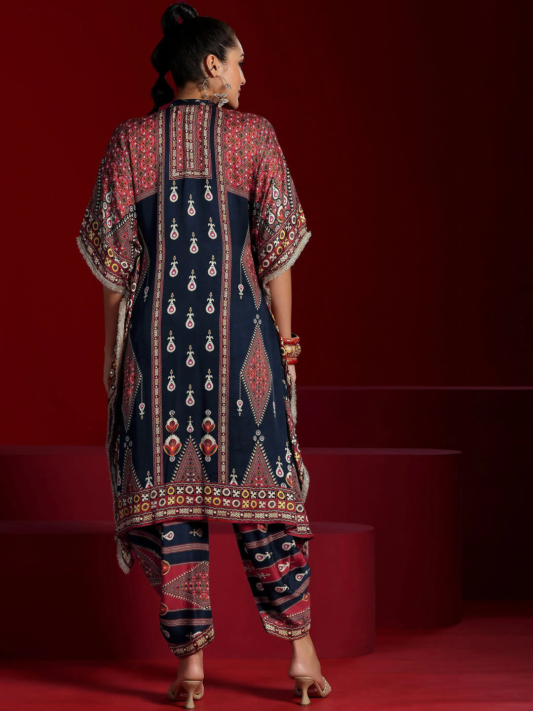  Libas Art Multi Printed Silk Blend Co-Ords 