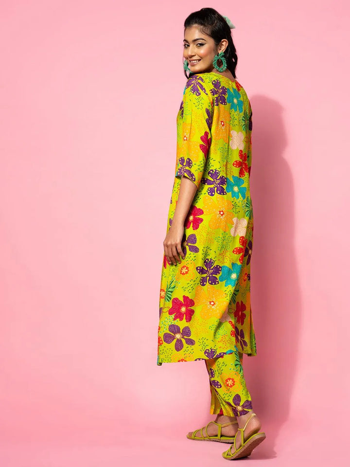 Green Printed Silk Blend Co-Ords - Libas
