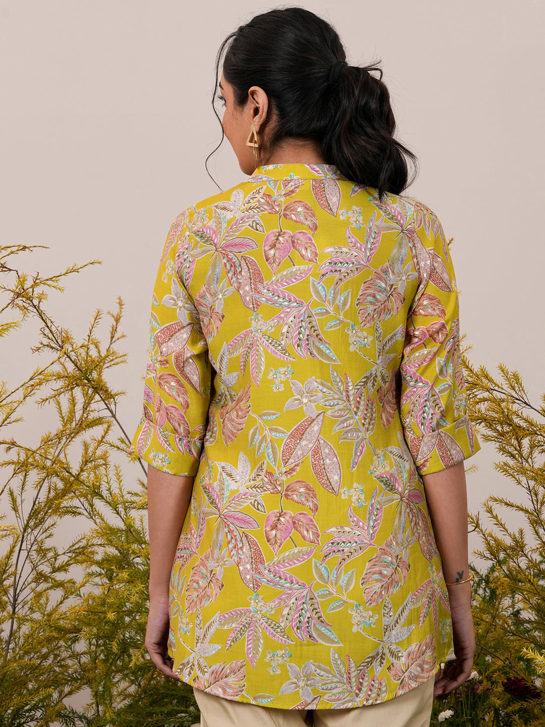  Yellow Printed Silk Blend Straight Short Kurti 