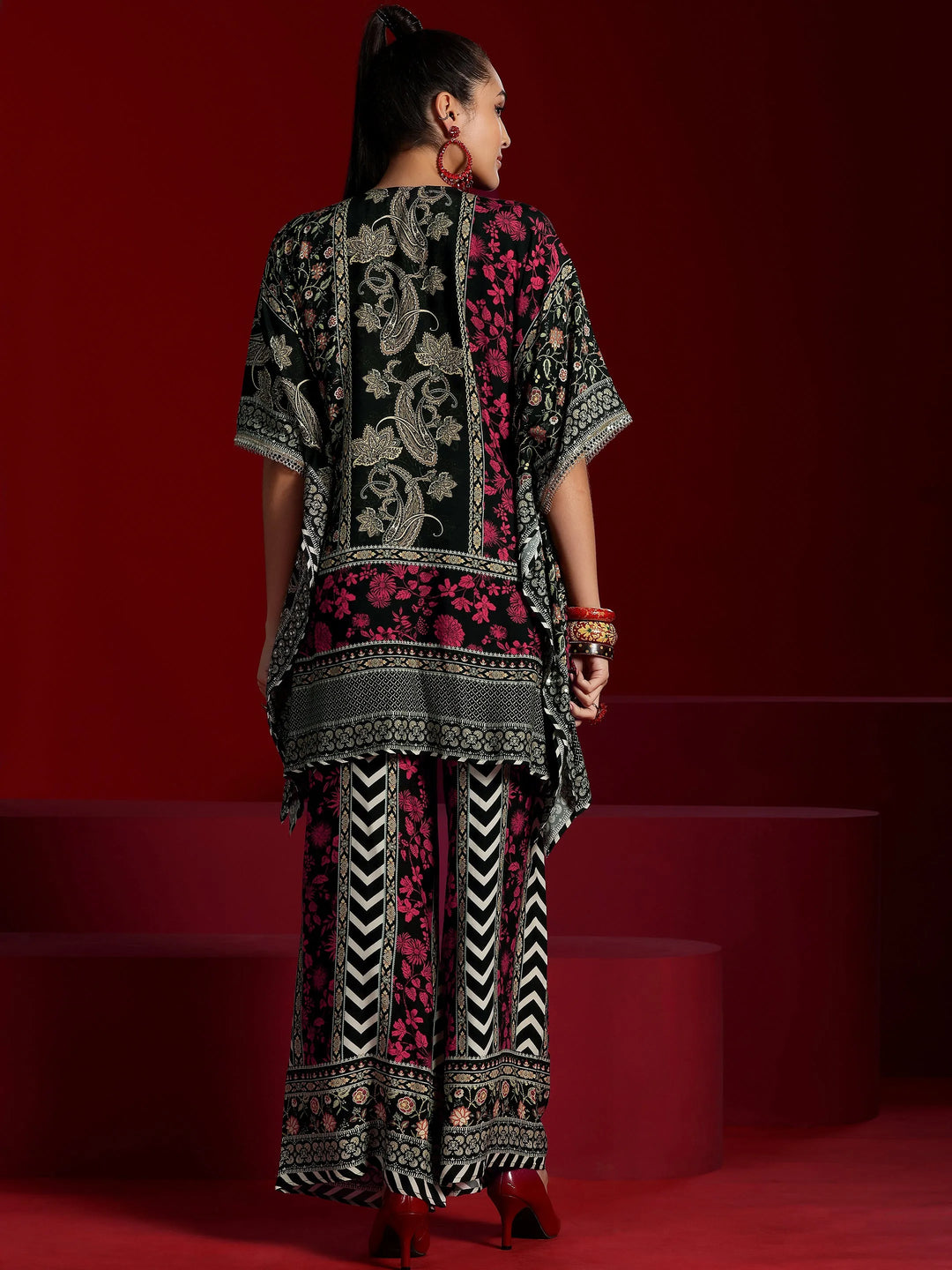  Libas Art Black Printed Muslin Co-Ords 