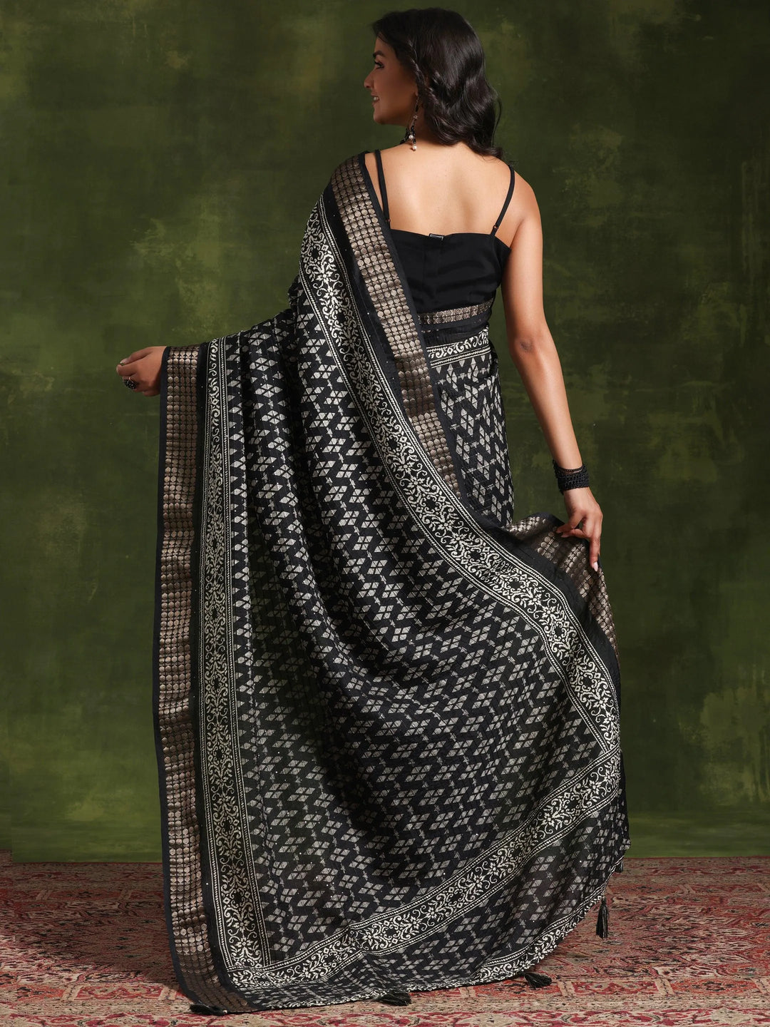 Black Printed Silk Blend Saree With Unstitched Blouse Piece - Libas 