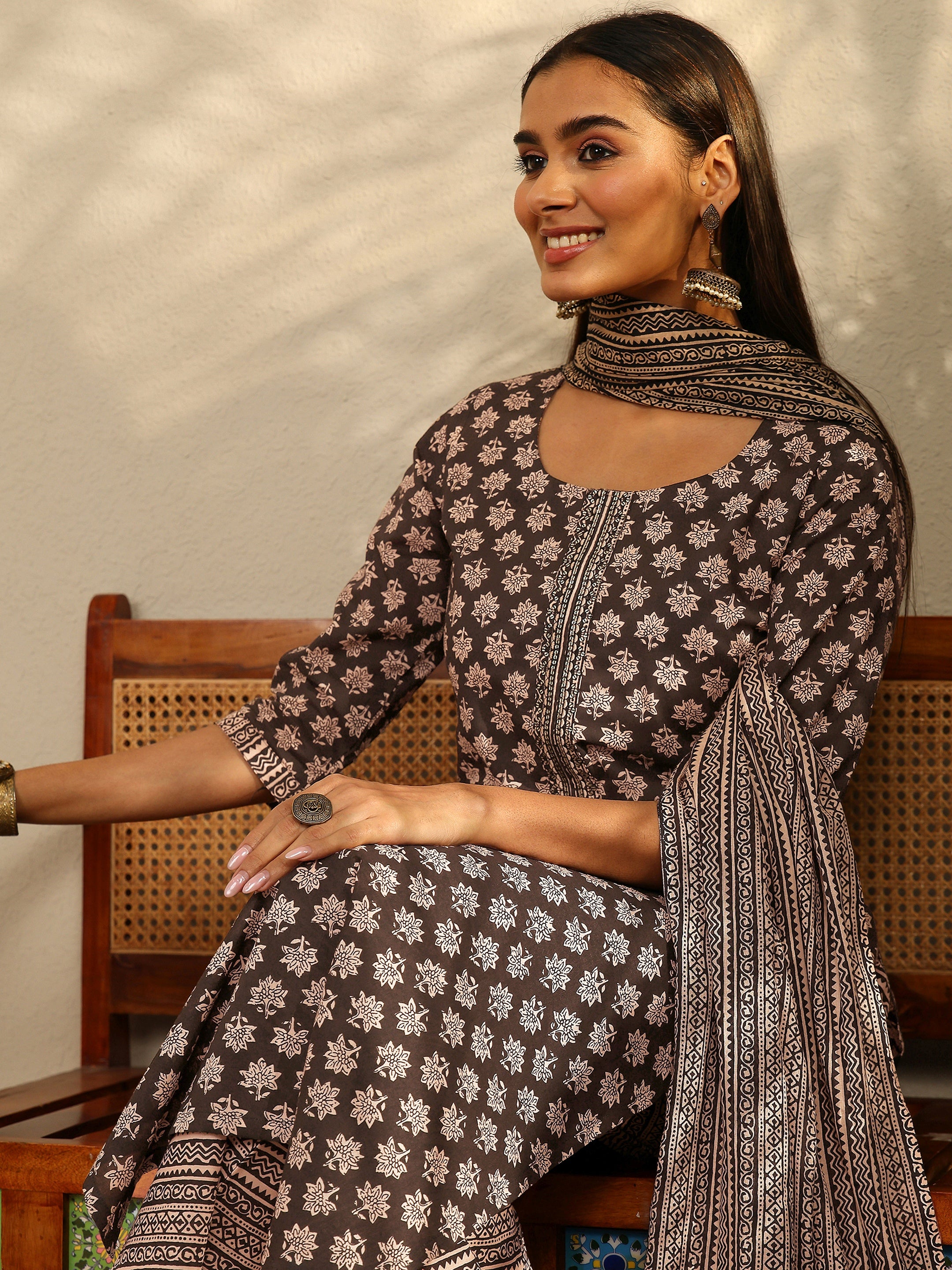 libas Black Printed Cotton Straight Suit With Dupatta-picture-34