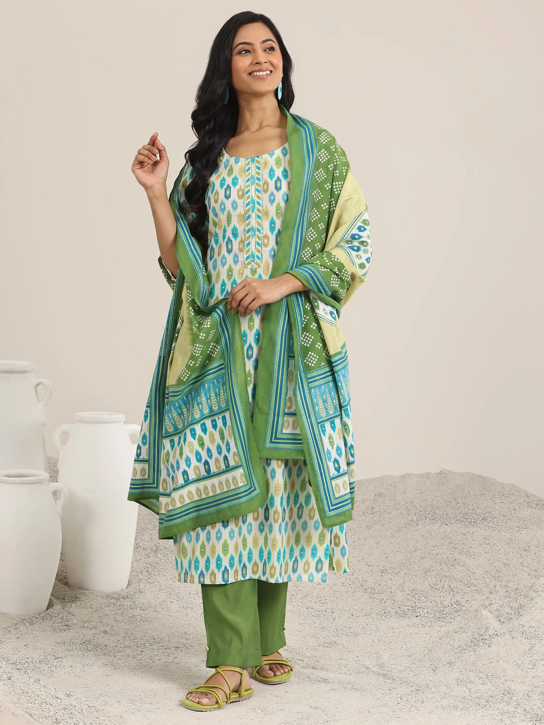 libas Green Printed Silk Blend Straight Suit With Dupatta-picture-42
